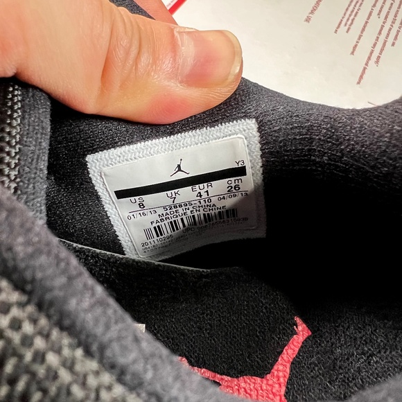 Air Jordan 11 Low - TUXEDO - Men\'s Size 8 - Retro MINT CONDITION!